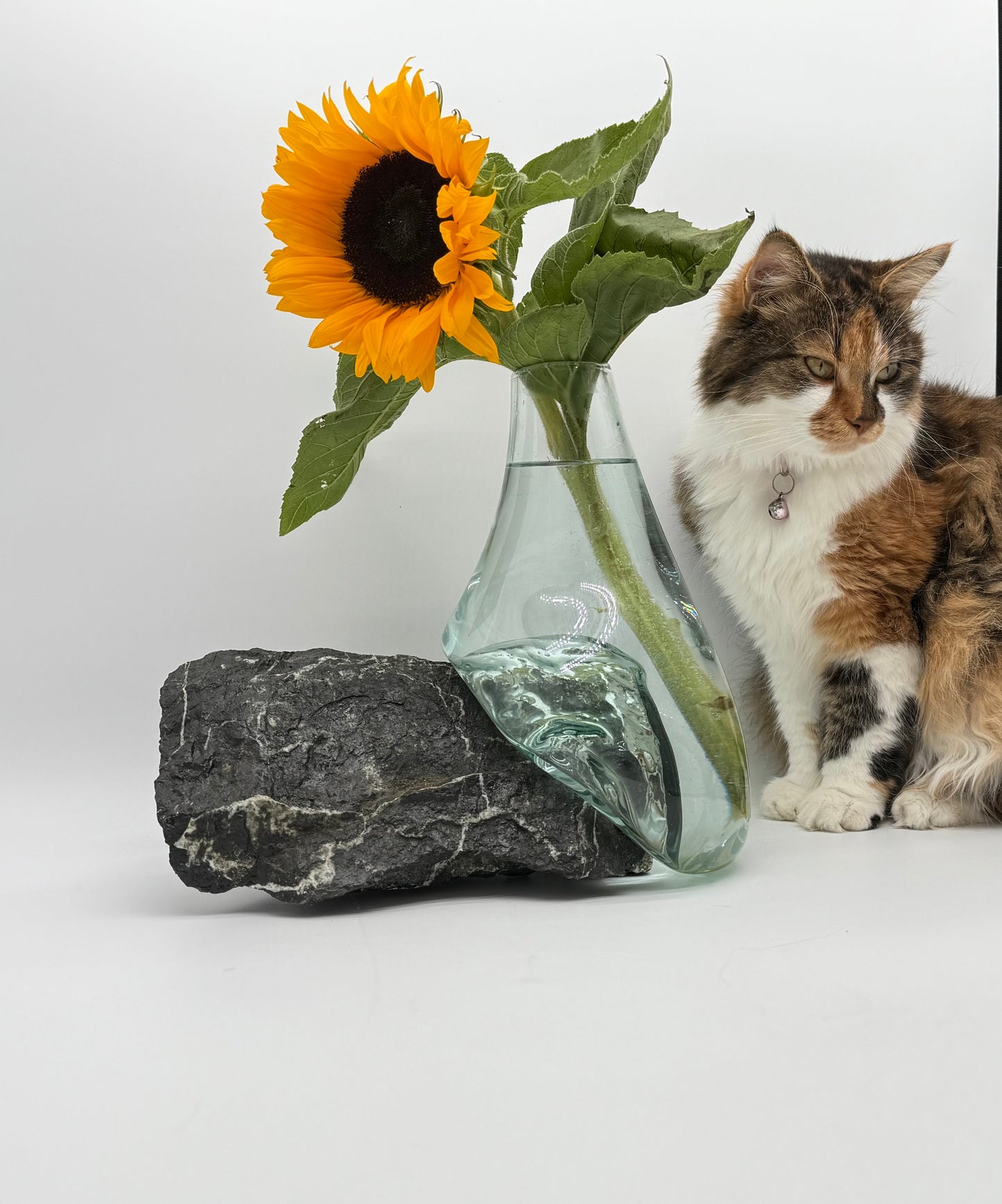 Handcrafted Glass Vase with Natural Stone Base 3