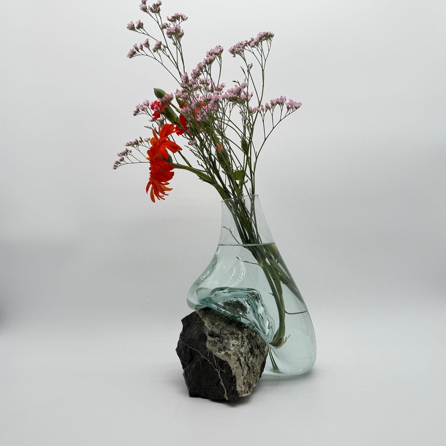 Unique Handmade Glass Vase with Natural Black Rock – One-of-a-Kind Home Accent 8