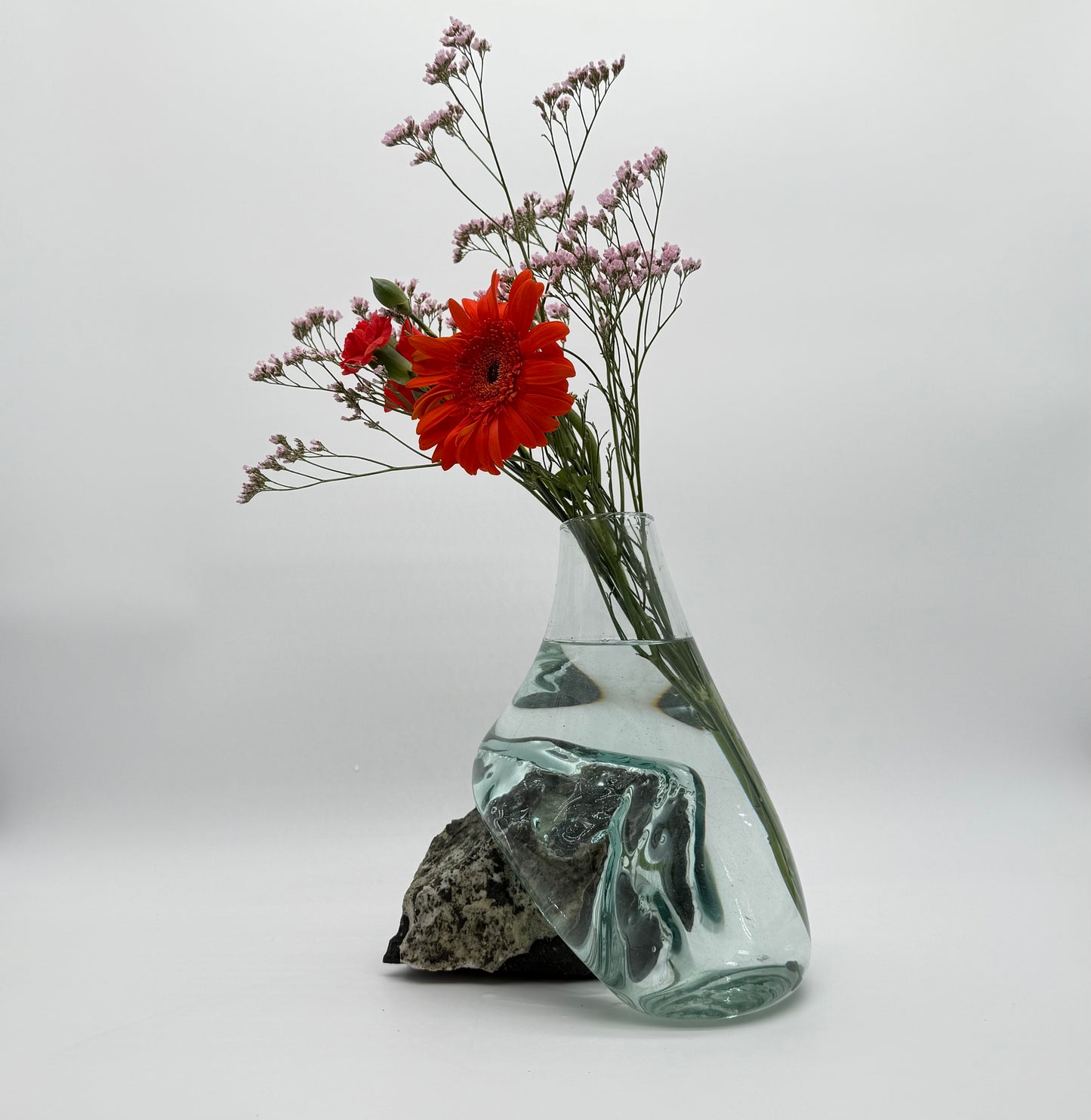 Unique Handmade Glass Vase with Natural Black Rock – One-of-a-Kind Home Accent 8