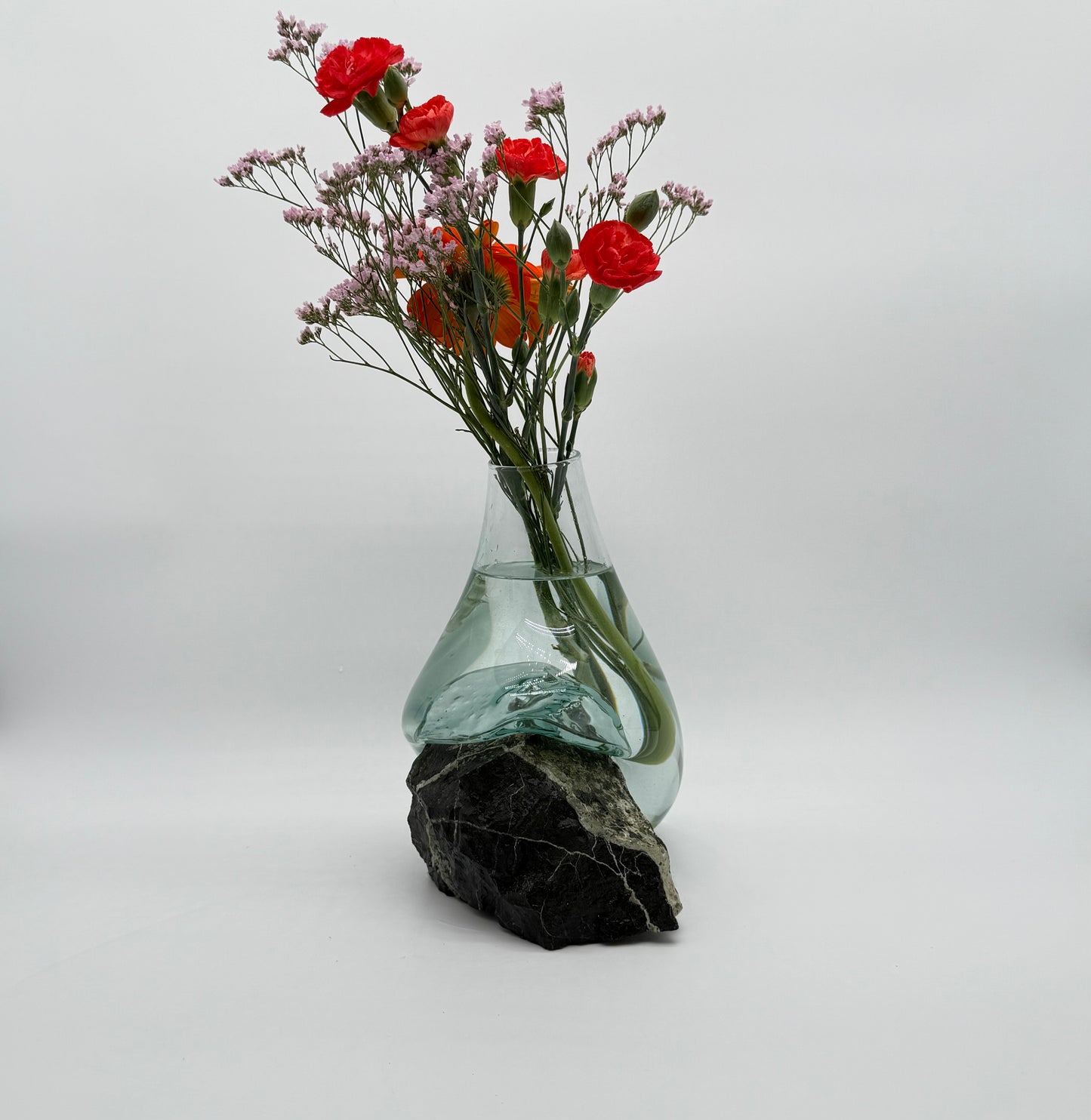 Unique Handmade Glass Vase with Natural Black Rock – One-of-a-Kind Home Accent 8