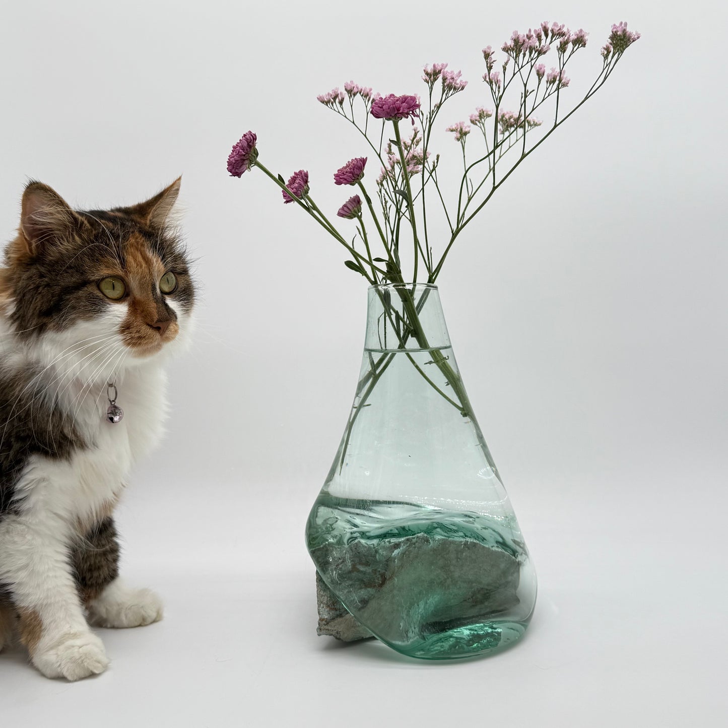 Handcrafted Glass & Stone Vase – Unique Artistic Home Decor16